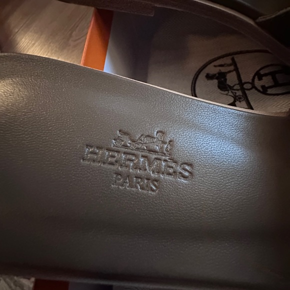 BNWT ORAN slides size 38 - Picture 4 of 10